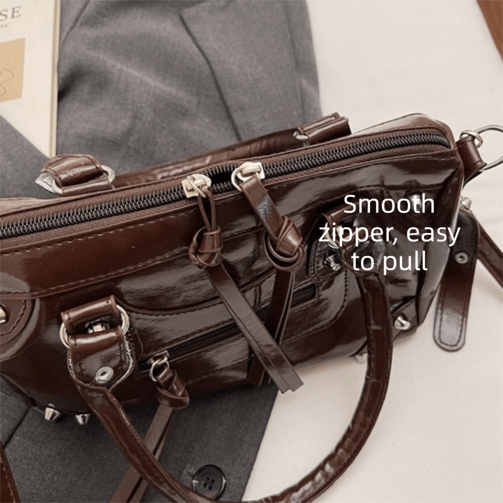 Vintage Rivets Pillow Bag Larg - Top Handle Patent Bag avaliação e preço