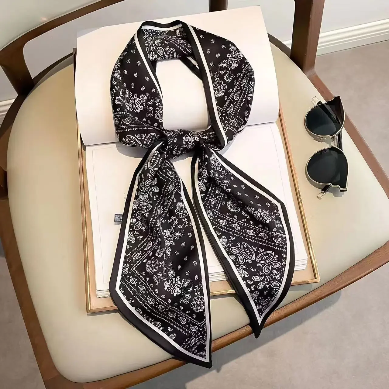 Design Print Skinny Scarf Plai - Luxury Bags Duffle avaliação e preço