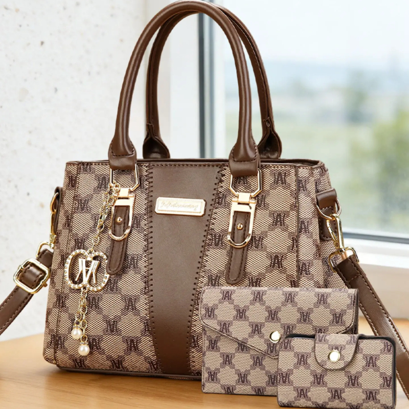Light luxury high-end letter p - Luxury Bags & Leather Repair Of Atlanta Photos avaliação e preço