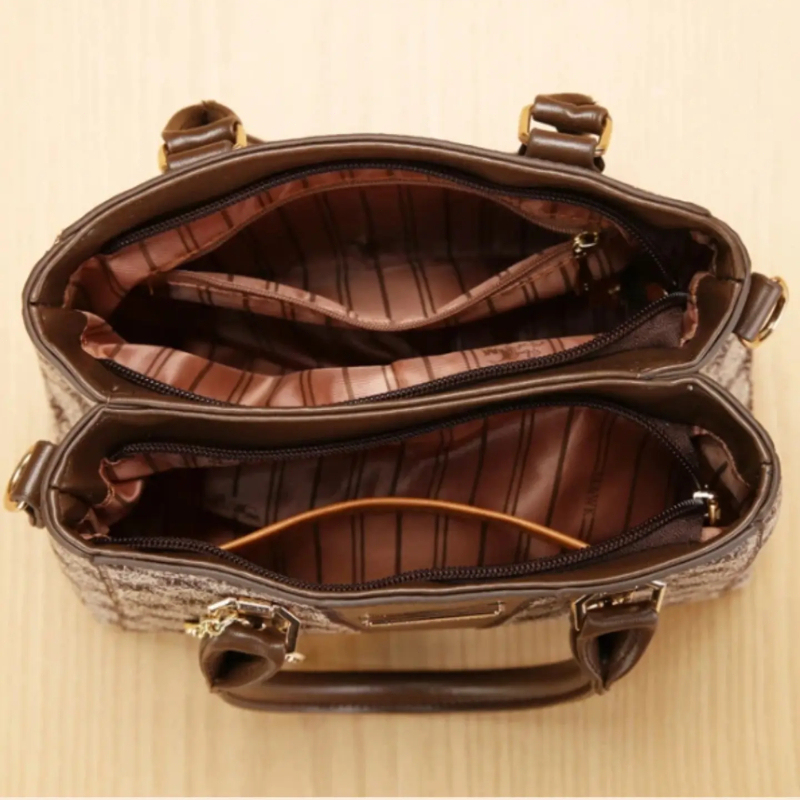 Light luxury high-end letter p - Luxury Bags & Leather Repair Of Atlanta Photos avaliação e preço