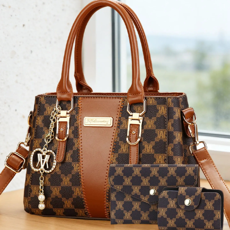 Light luxury high-end letter p - Luxury Bags & Leather Repair Of Atlanta Photos avaliação e preço