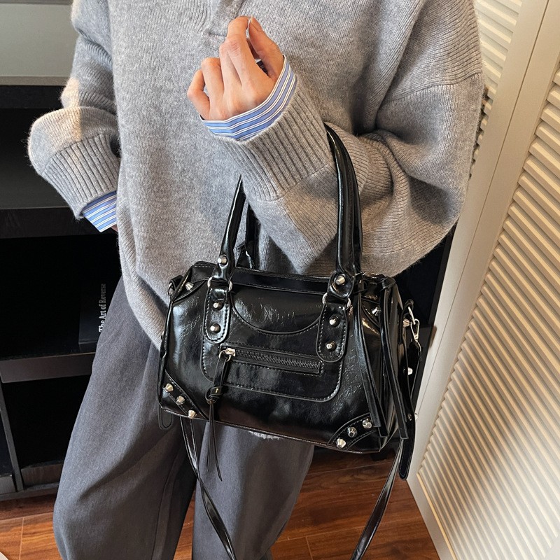 Stylish Patent Leather Handbag - Top Handle Patent Bag avaliação e preço