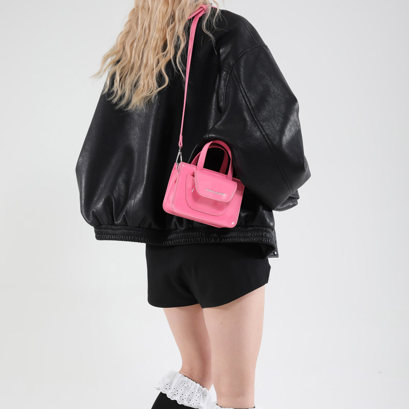 Women's Patent Leather Mini Ha - Top Handle Patent Bag avaliação e preço