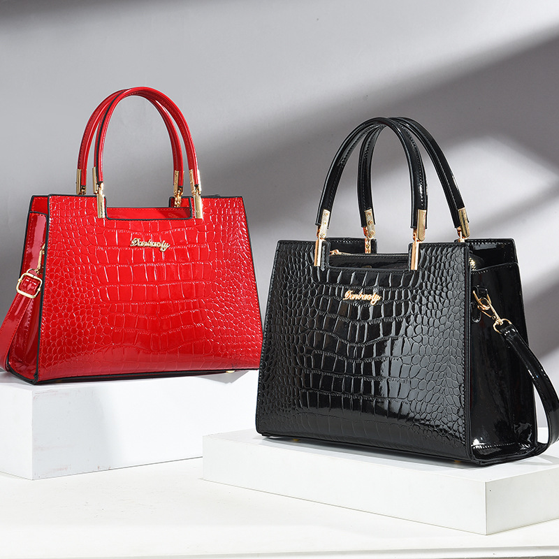 Crocodile Embossed Tote Bag, P - Top Handle Patent Bag avaliação e preço